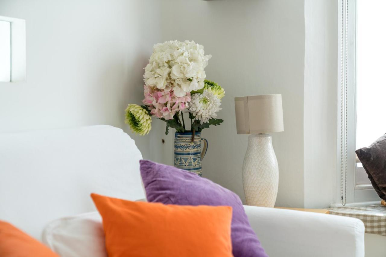 Captivating Apartment In Shepherds Bush Лондон Экстерьер фото